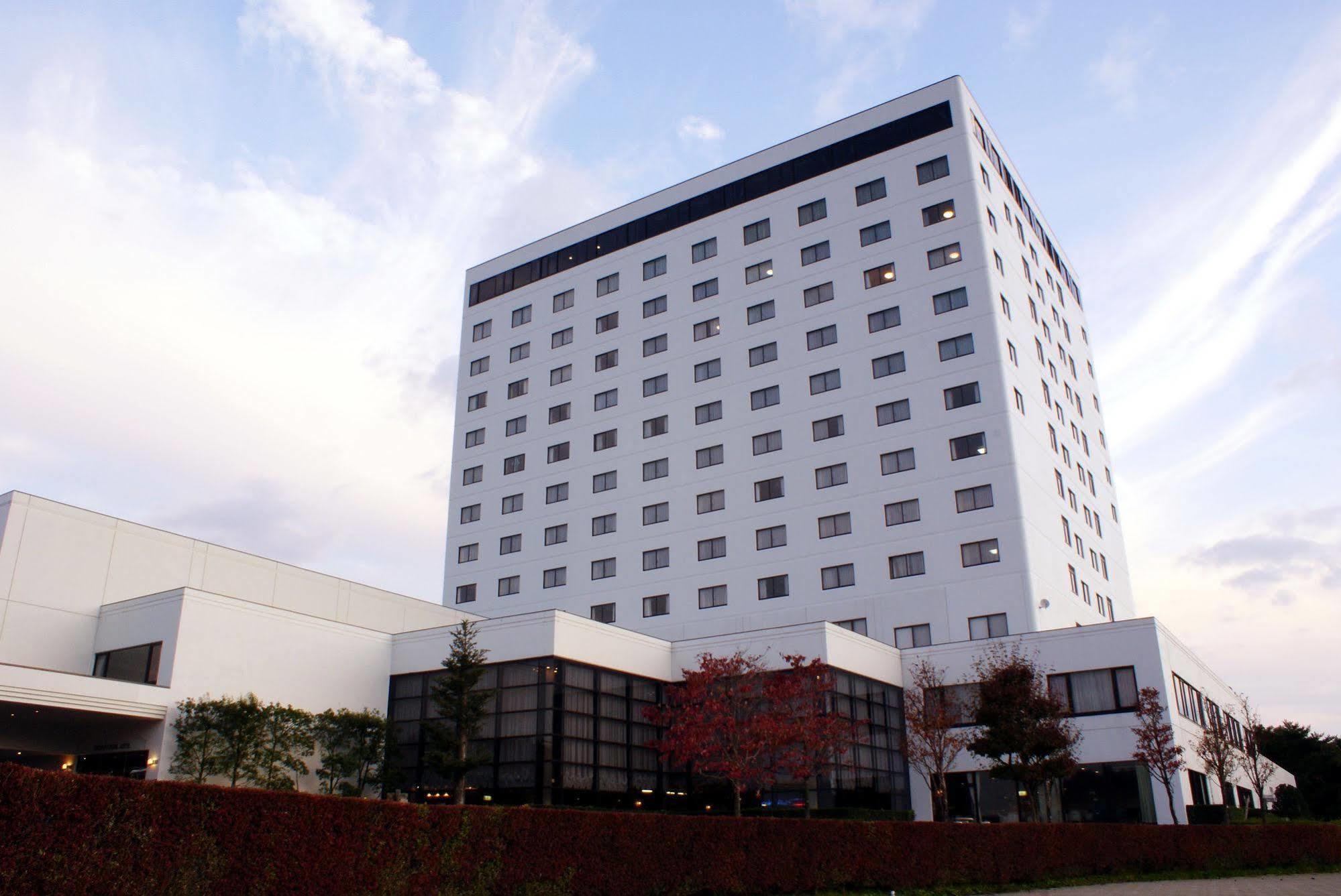 Royal Hotel Naszu Kültér fotó