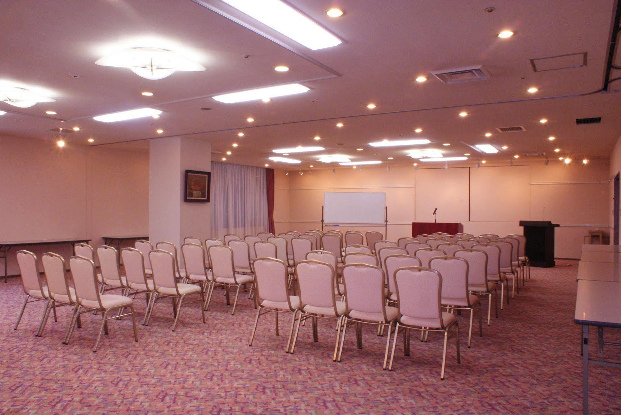 Royal Hotel Naszu Kültér fotó